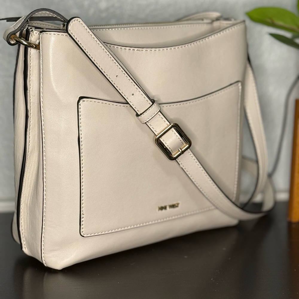 Nine West shoulder bag, cream color